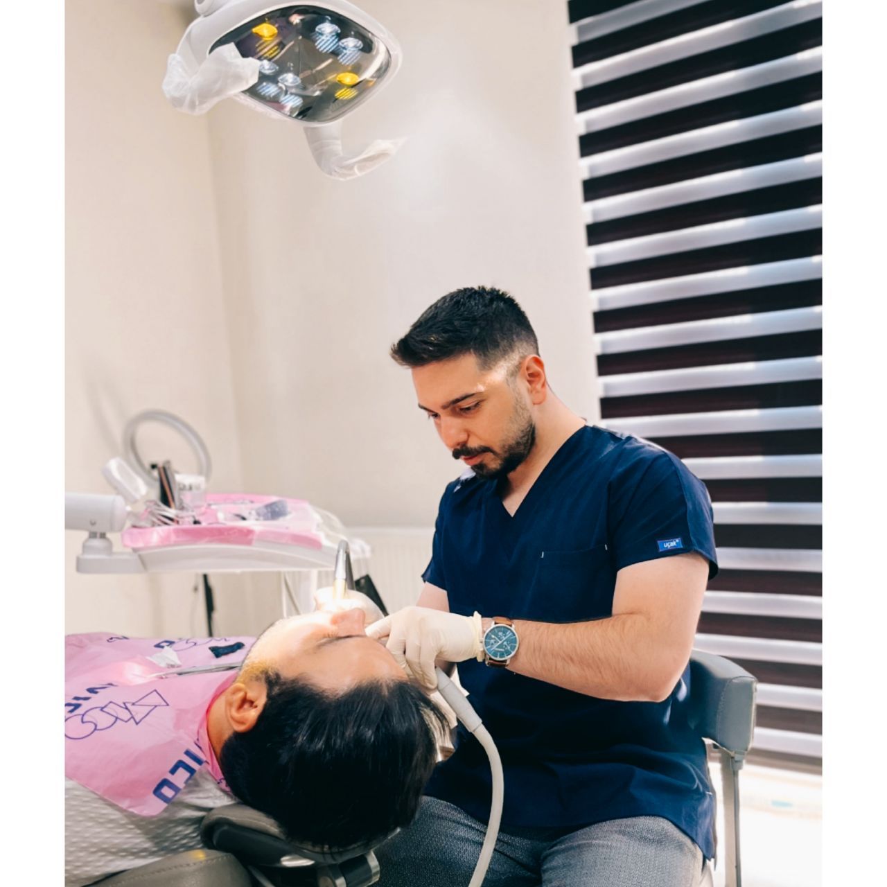 دکتر حسین وفائی انباردان