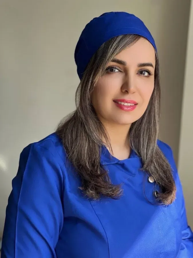 دکتر نگار میر متخصص پروتزهای دندانی, دکترای دندانپزشکی