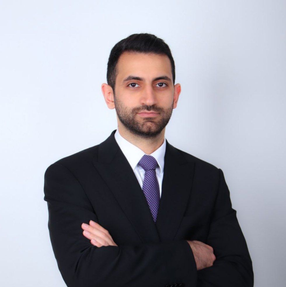 دکتر پارسا بهنیا