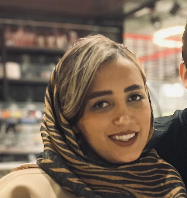 دکتر عاطفه سپهری راد متخصص مغز و اعصاب