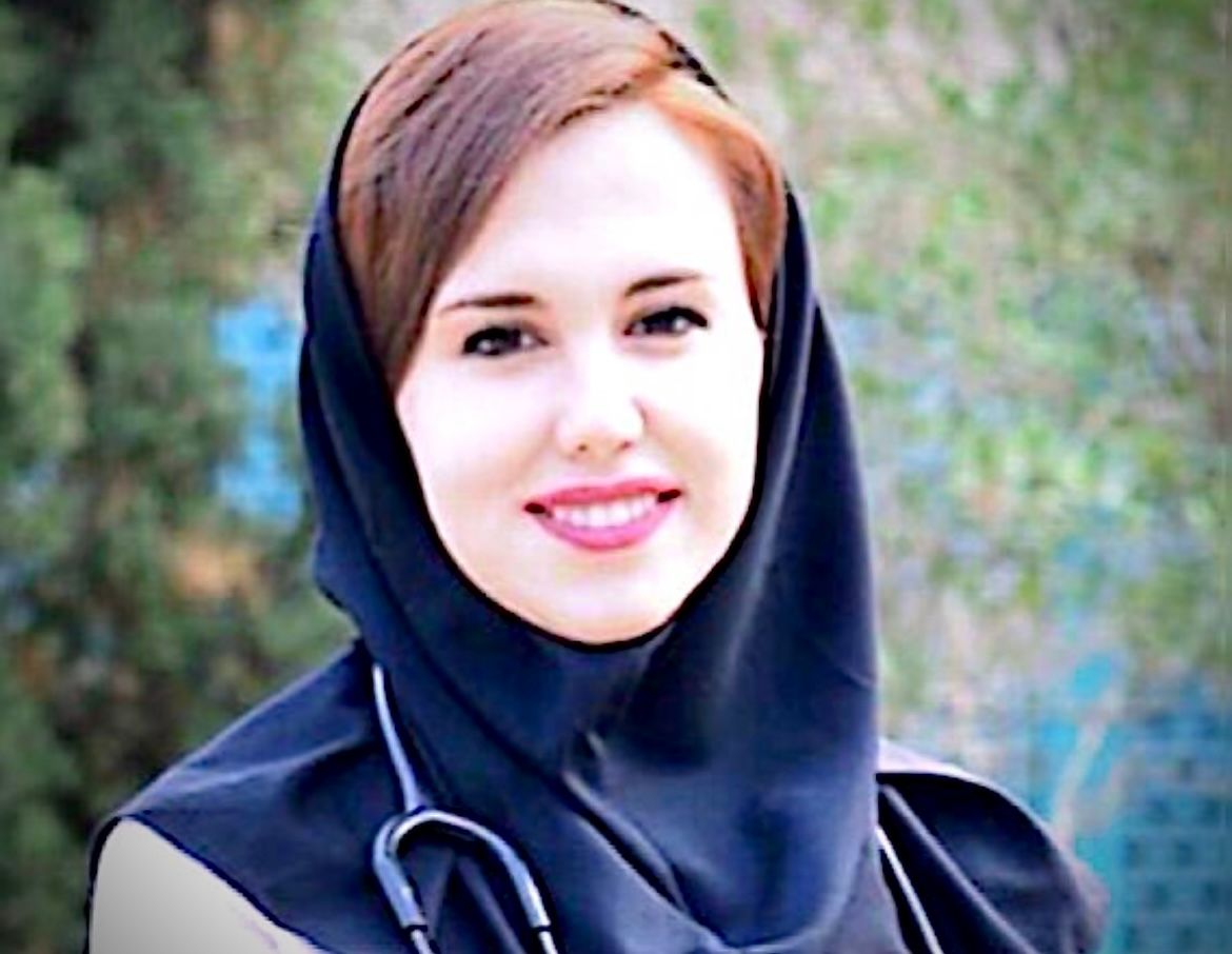 دکتر سارا شواخی