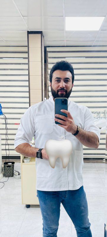 دکتر بهنام علی دادی