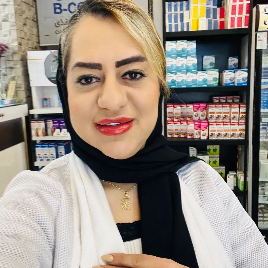 دکتر سیده فرنوش نجفیان دکترای داروسازی