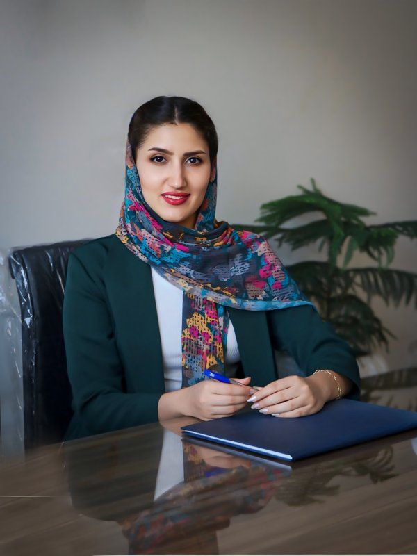 دکتر سارا رجبی