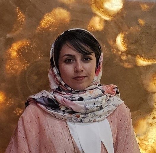 دکتر سارا خاکی