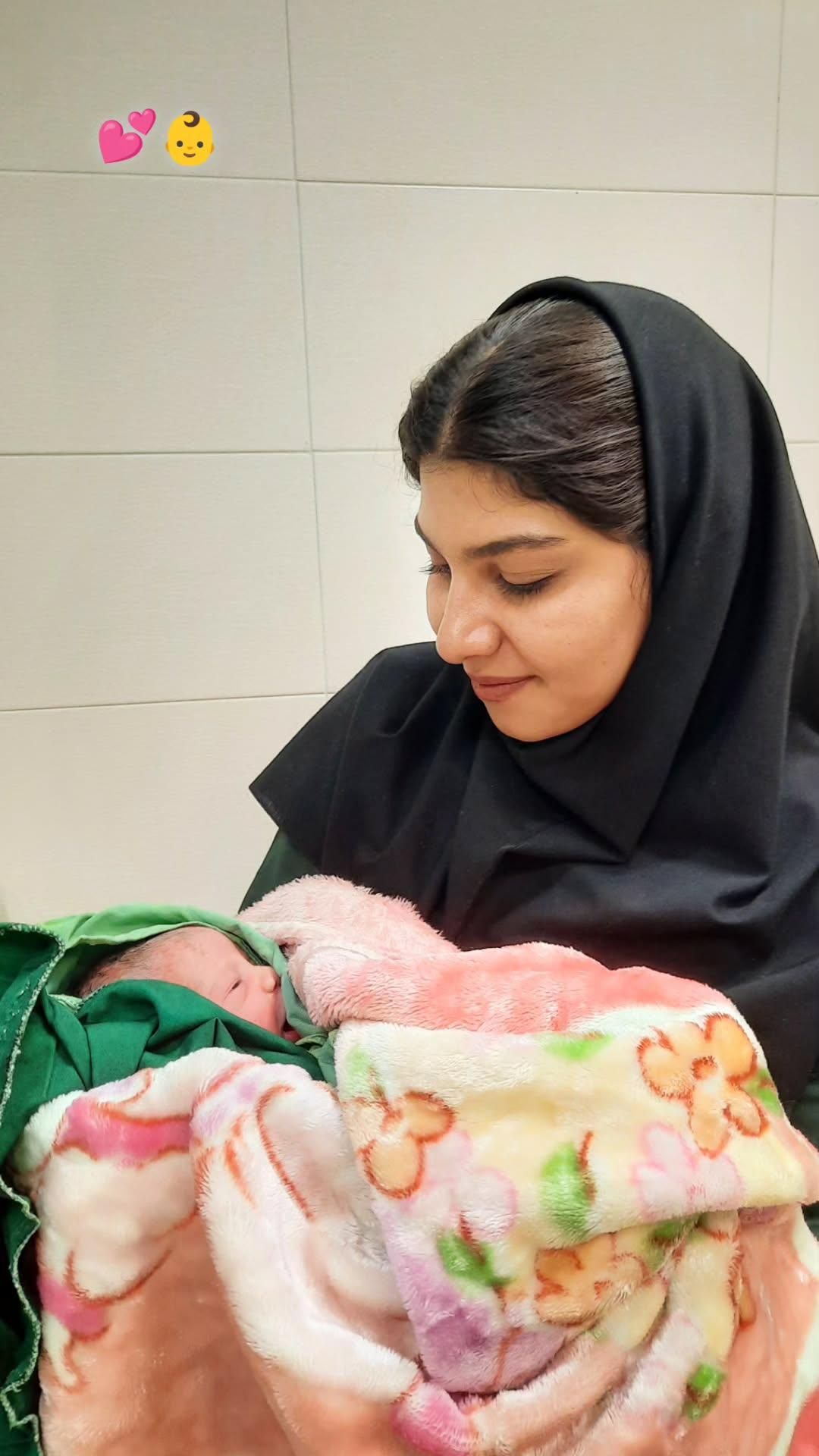 دکتر مهسا عیوضی