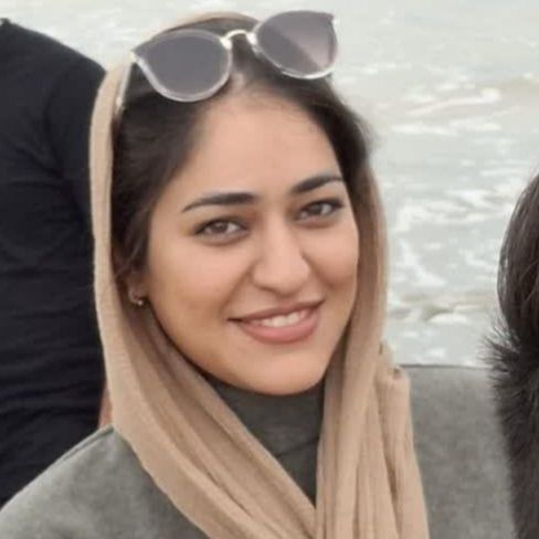 دکتر زهرا زحمت کش