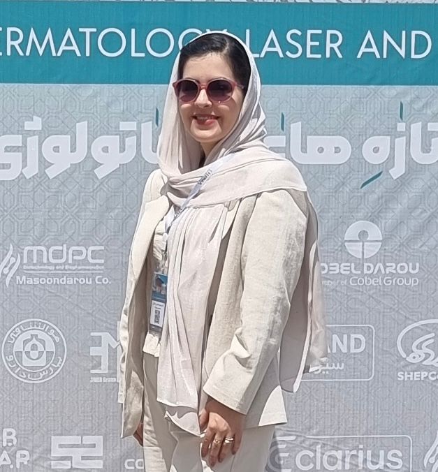 سمن افخمی اردکانی متخصص بیماریهای پوست