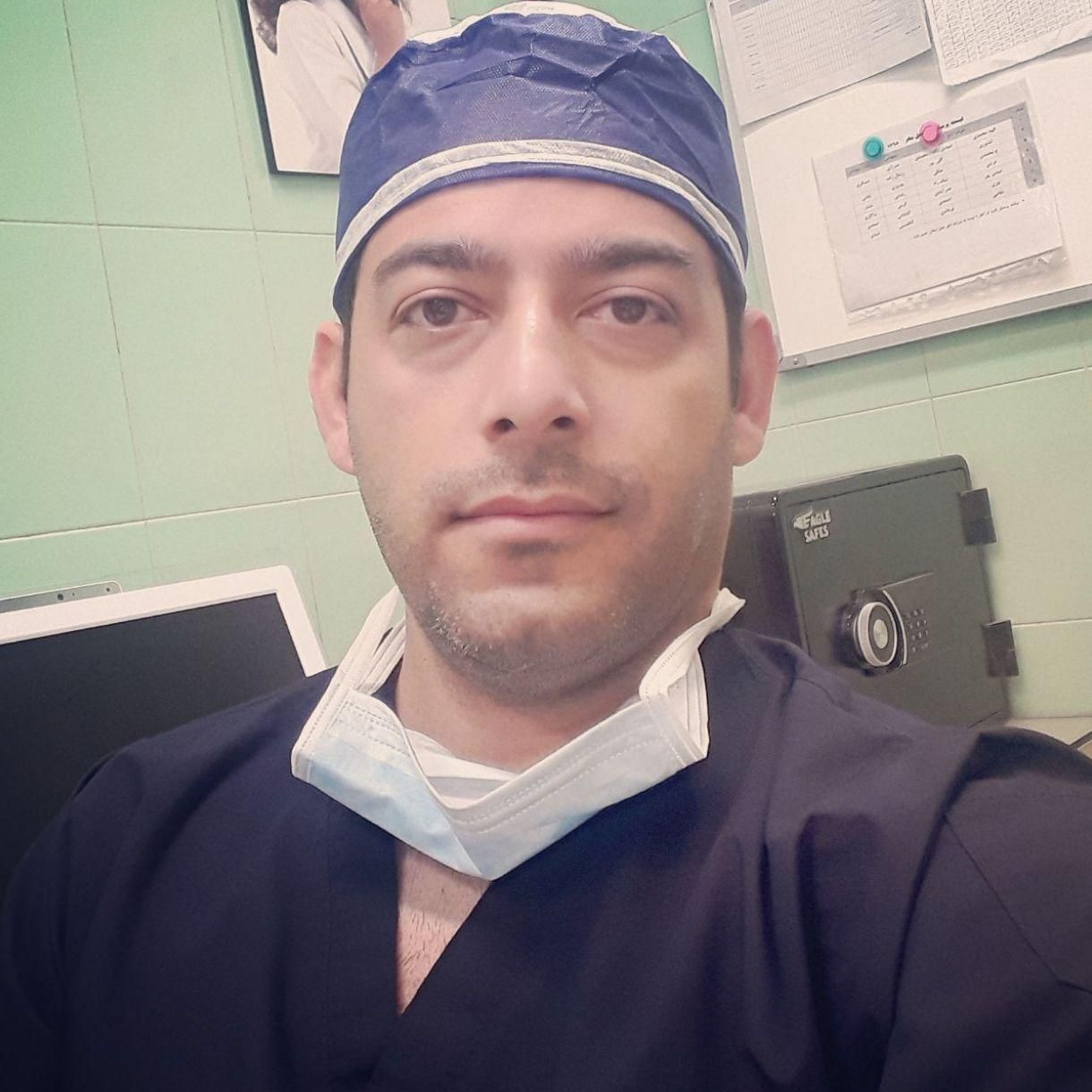 دکتر حسن موحدین