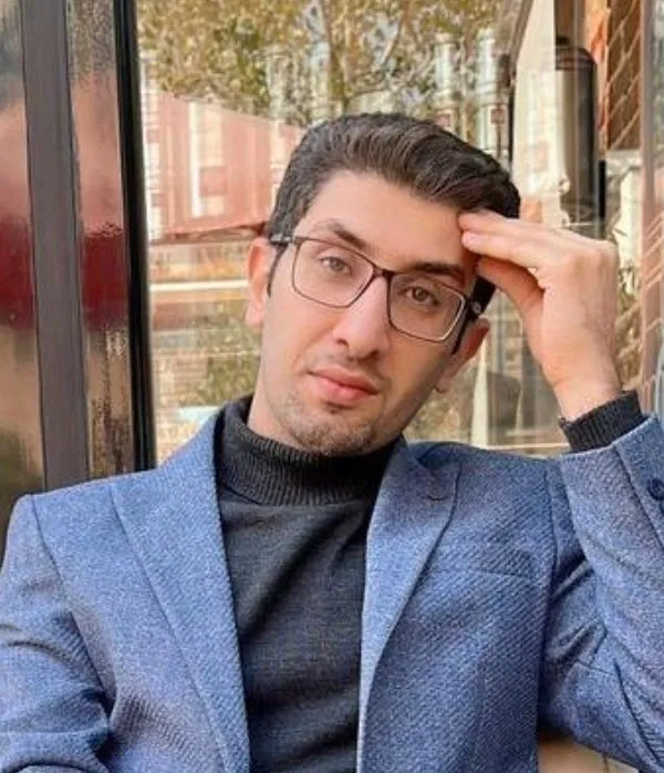 محمد محمودی متخصص گوش و حلق و بینی و جراحی سر و گردن
