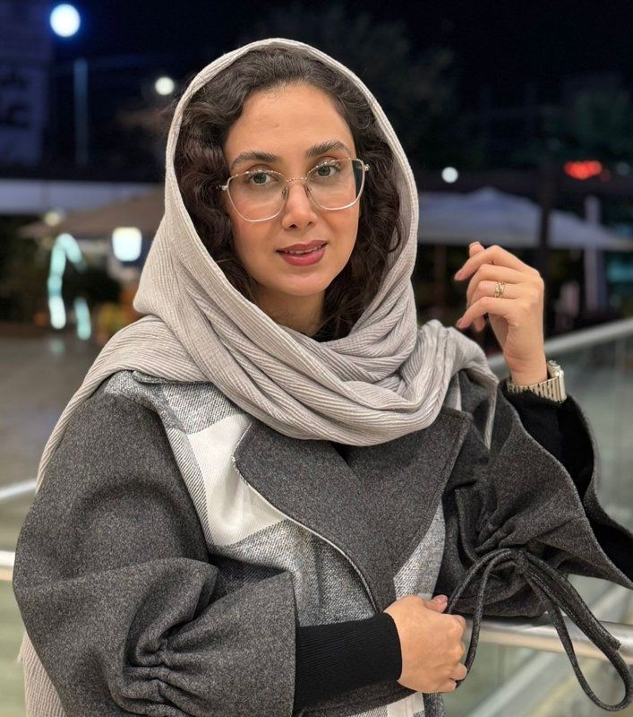 دکتر آیدا سیفی