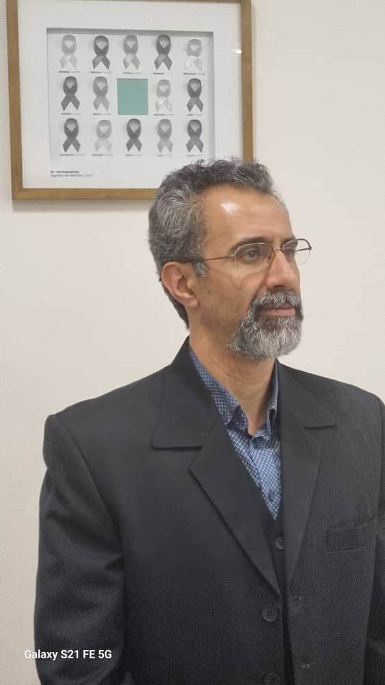دکتر حسین کریم پوریان