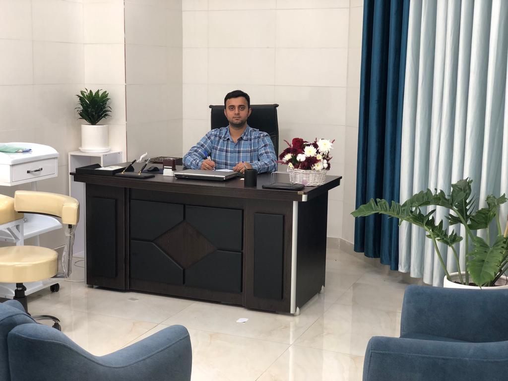 دکتر جواد رضانژاد