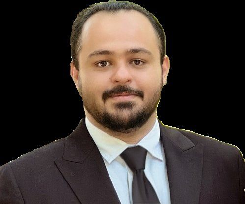 امیرمحمد منظمی تبار دکترای دندانپزشکی