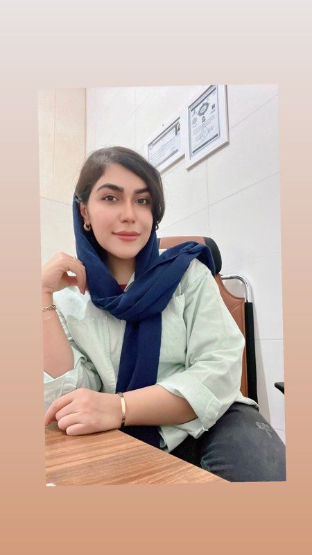 فاطمه زارع کارشناسی مامایی