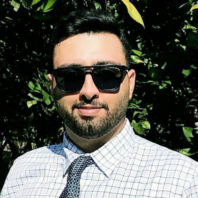 شاهین احمدی دکترای حرفه‌ای پزشکی، ویزیت اطفال و بزرگسال، تمدید دارویی و مشاوره در امور درمانی