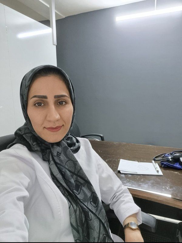 دکتر سمیه احمدوندسیردری