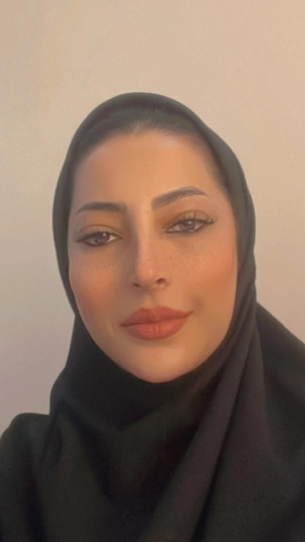 دکتر گلناز قبادی
