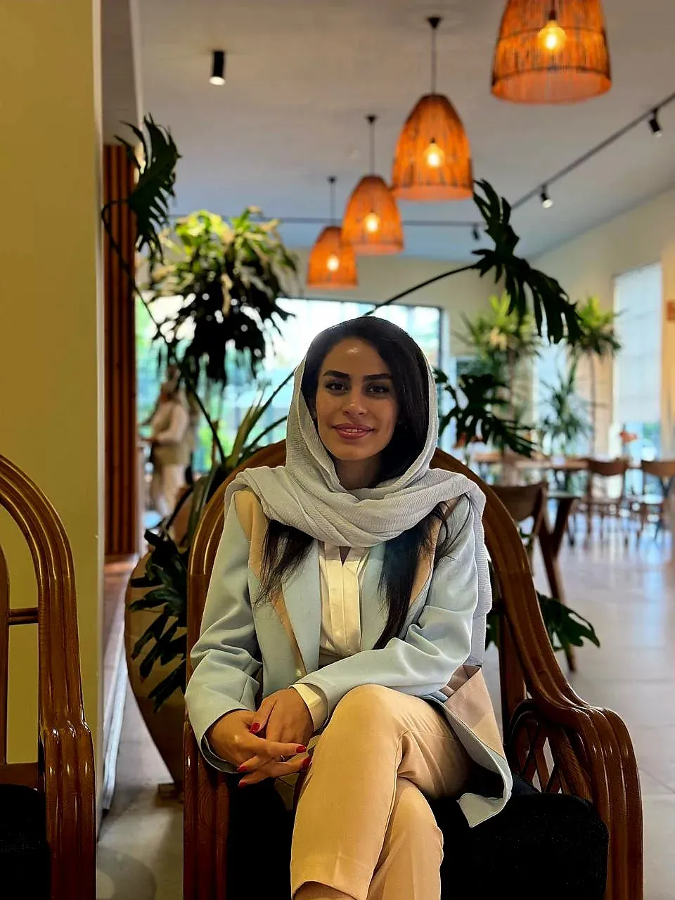 سیده المیرا اوصیاء کارشناسی ارشد روانشناسی و ارشد جامعه شناسی/ روان درمانگر تحلیلی بزرگسال