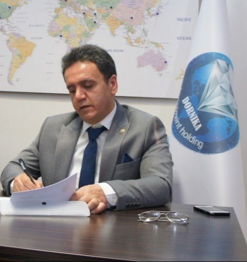 دکتر مهدی موحد