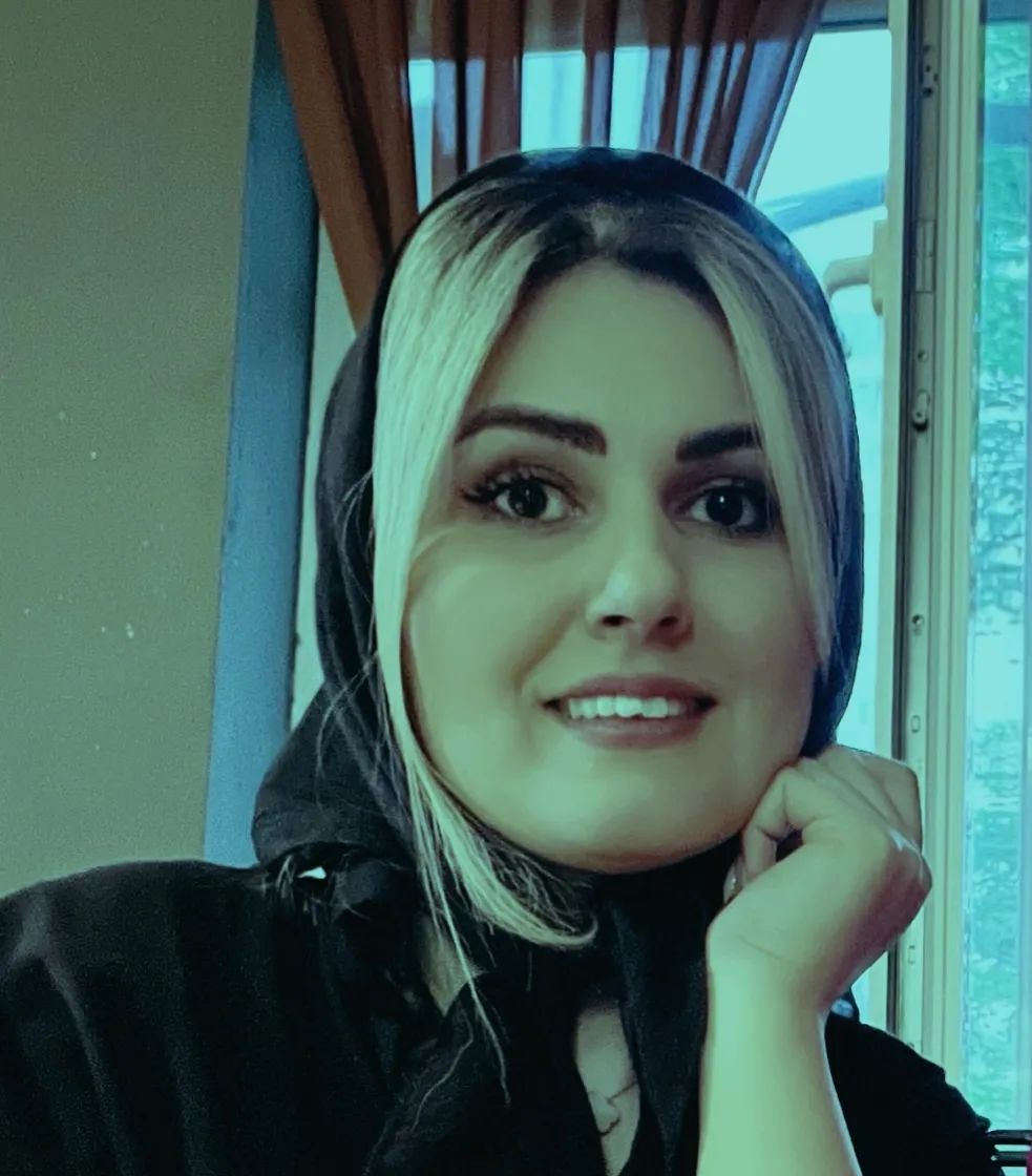 سیده حدیث میرشفیعی کارشناسی ارشد روانشناسی عمومی
