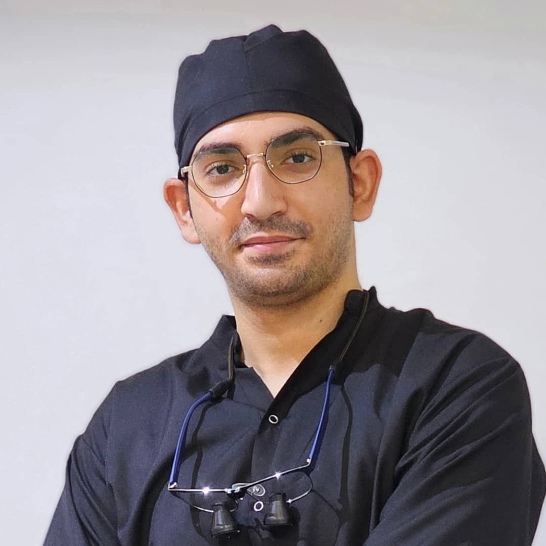 دکتر علیرضا اکبری مقدم