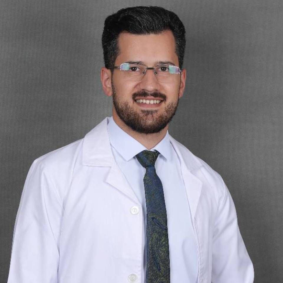 دکتر میلاد محمدی