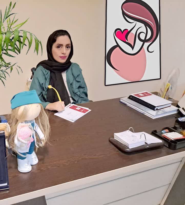 کارشناس آزیتا بقائی نژاد متخصص زنان و زایمان