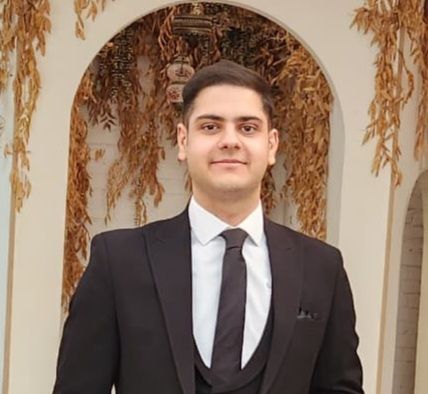 دکتر صدرا صحرائیان