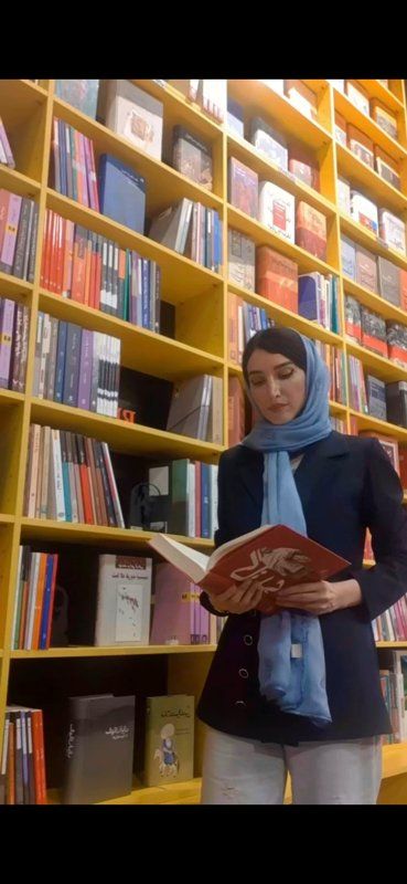 دکتر ندا گنج نمای واقع