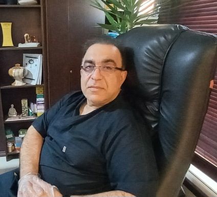 دکتر وحید حسینی