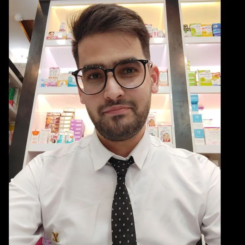 مهدی کنعانی {دکترای حرفه‌ای داروسازی} سوالات-دارویی+و+مشاوره-دارویی شامل:  تبدیل دوز/رفع ابهامات دارویی نوزادان تا افراد کهن سال  تداخلات دارویی(DDIs)  ارتباط داروها (گیاهی-سنتزی) بیماران خاصorپیوندیorدیابتی و…  داروهای لاغری تزریقی و خو