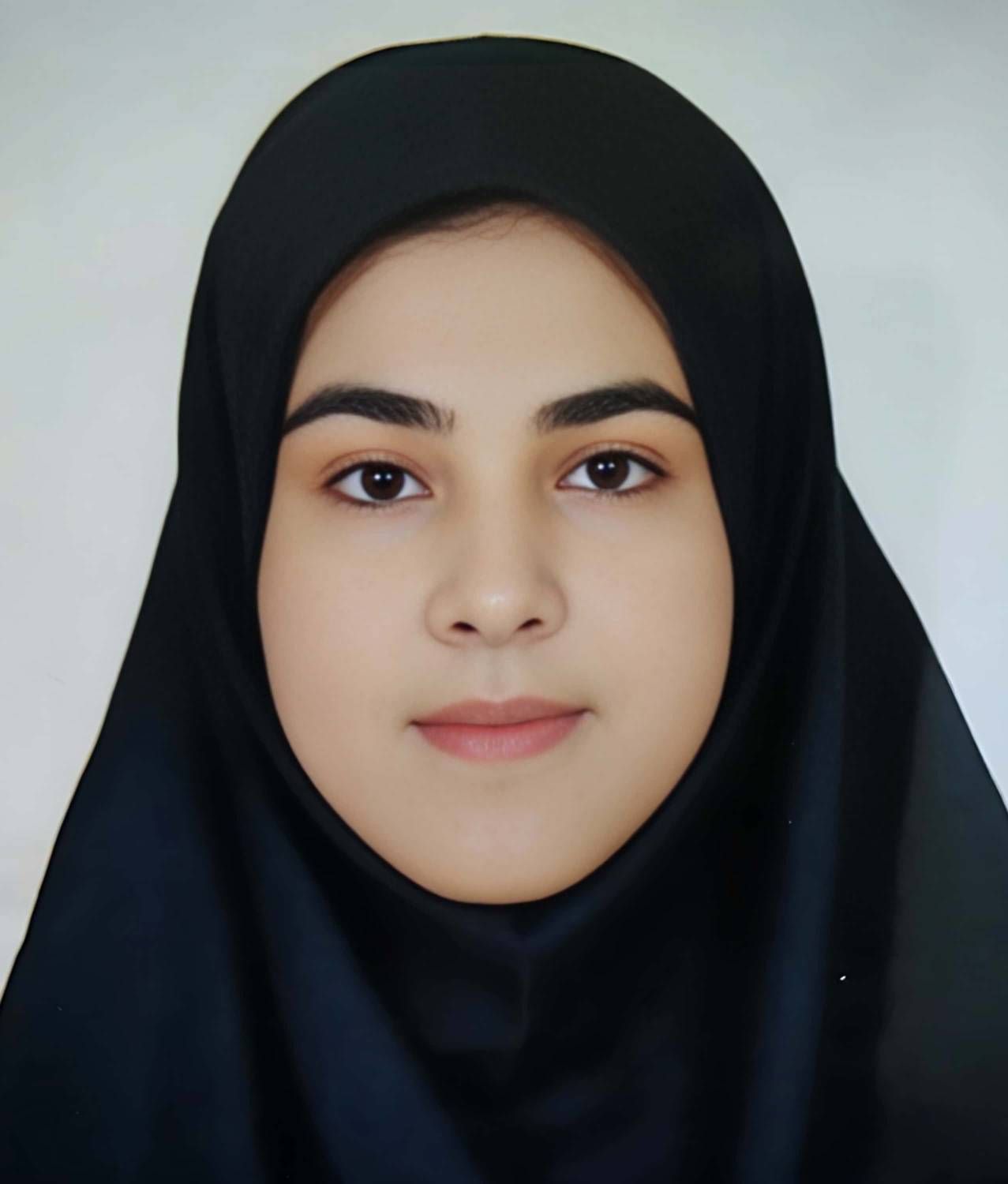 پریسا مرادی فضل آباد دکترای دندانپزشکی