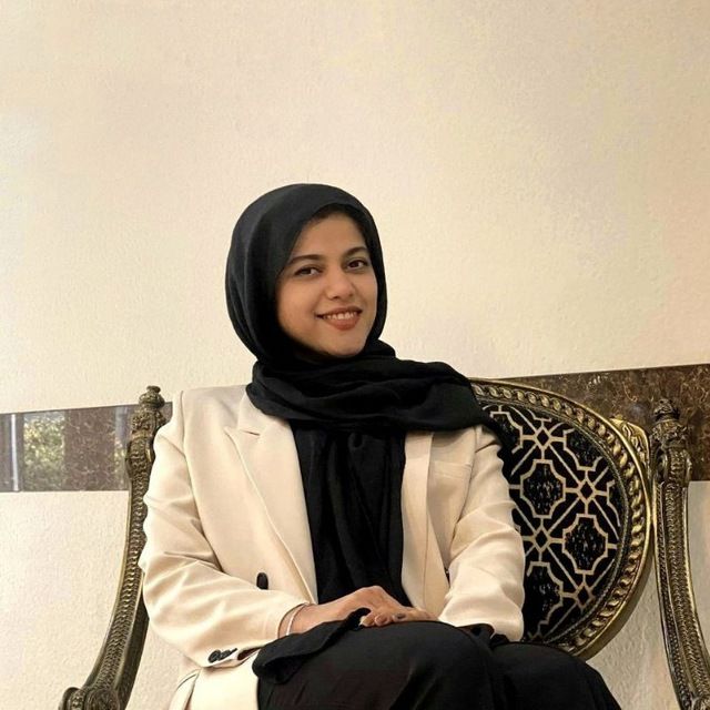 دکتر فائزه منفرد