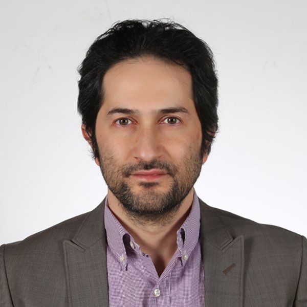 دکتر کاوه مهرآوران