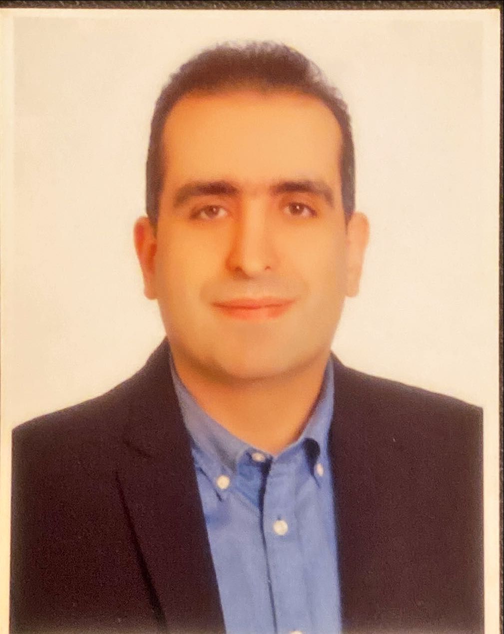 دکتر آرش آذربرزین