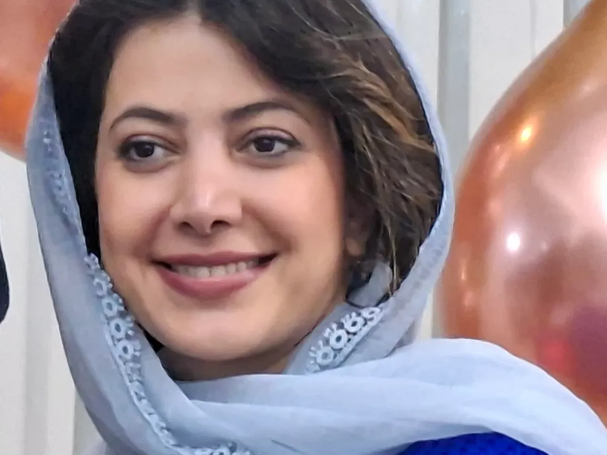 دکتر دکتر سپیده پای بست فلوشیپ بیماری ام اس و سایر بیماری های التهابی سیستم عصبی مرکزی, متخصص بیماری های مغز و اعصاب (نورولوژی), دکترای پزشکی عمومی