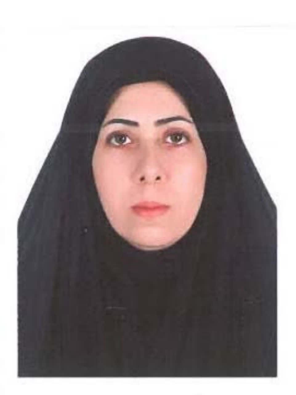 دکتر مریم قمری