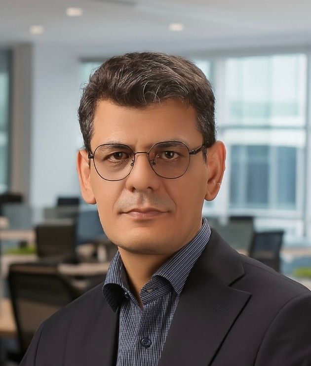 دکتر امیر داودآبادی فراهانی