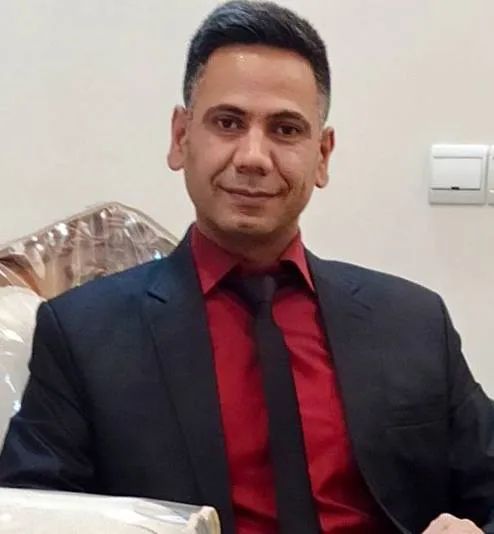 دکتر محمدصادق حسینی