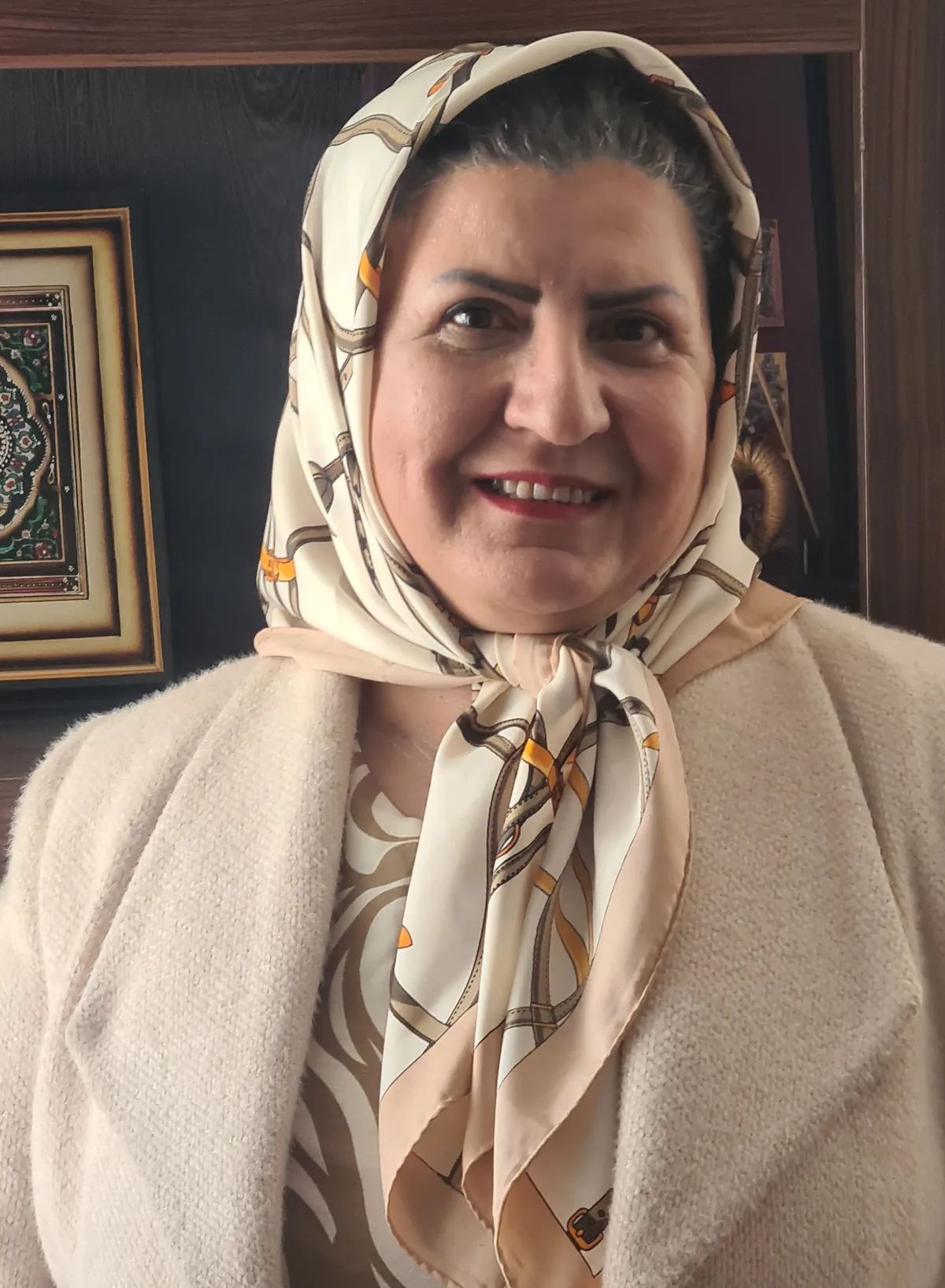 دکتر الهه شیردل تخصص پزشکی فیزیکی و توان‌بخشی, متخصص طب فیزیکی و توانبخشی