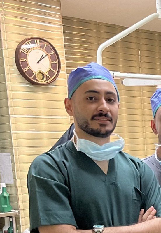 دکتر پدرام حاجی باقری