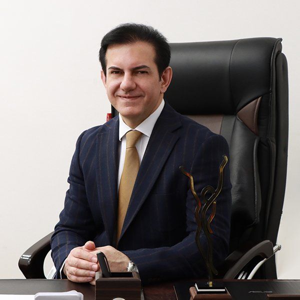 دکتر آرش نجف بیگی
