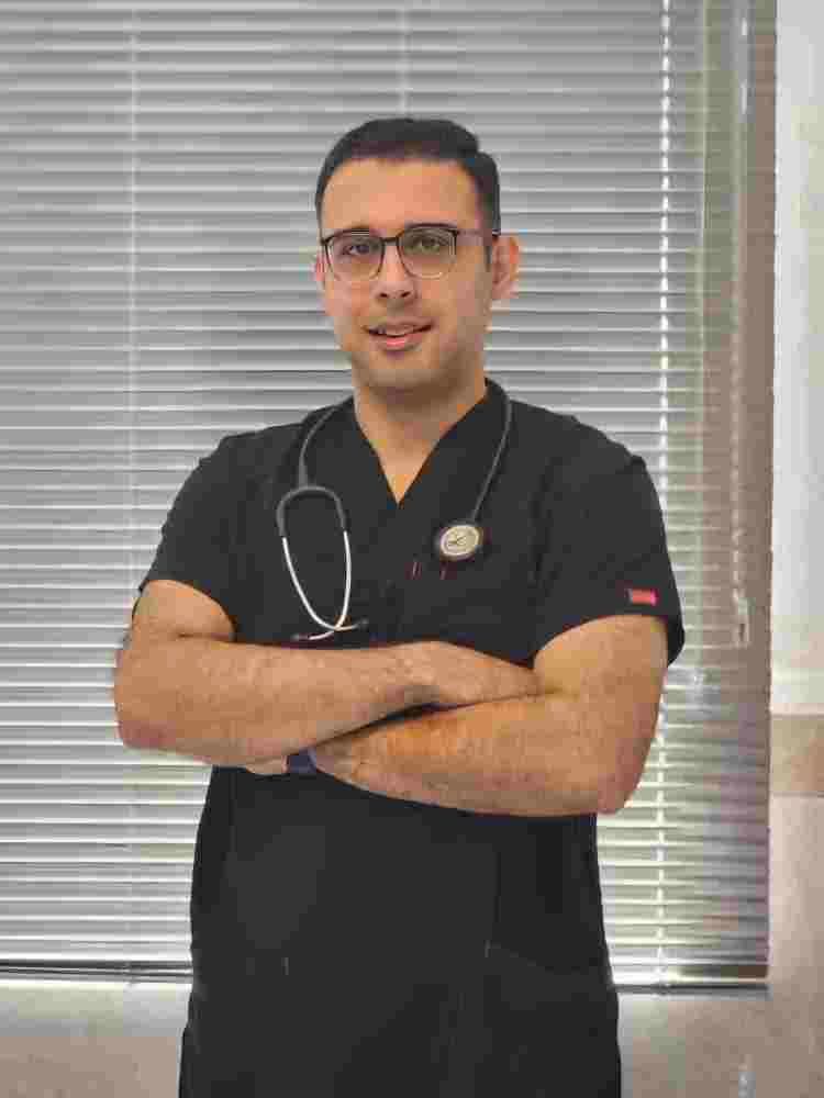 دکتر محمد غفوریان