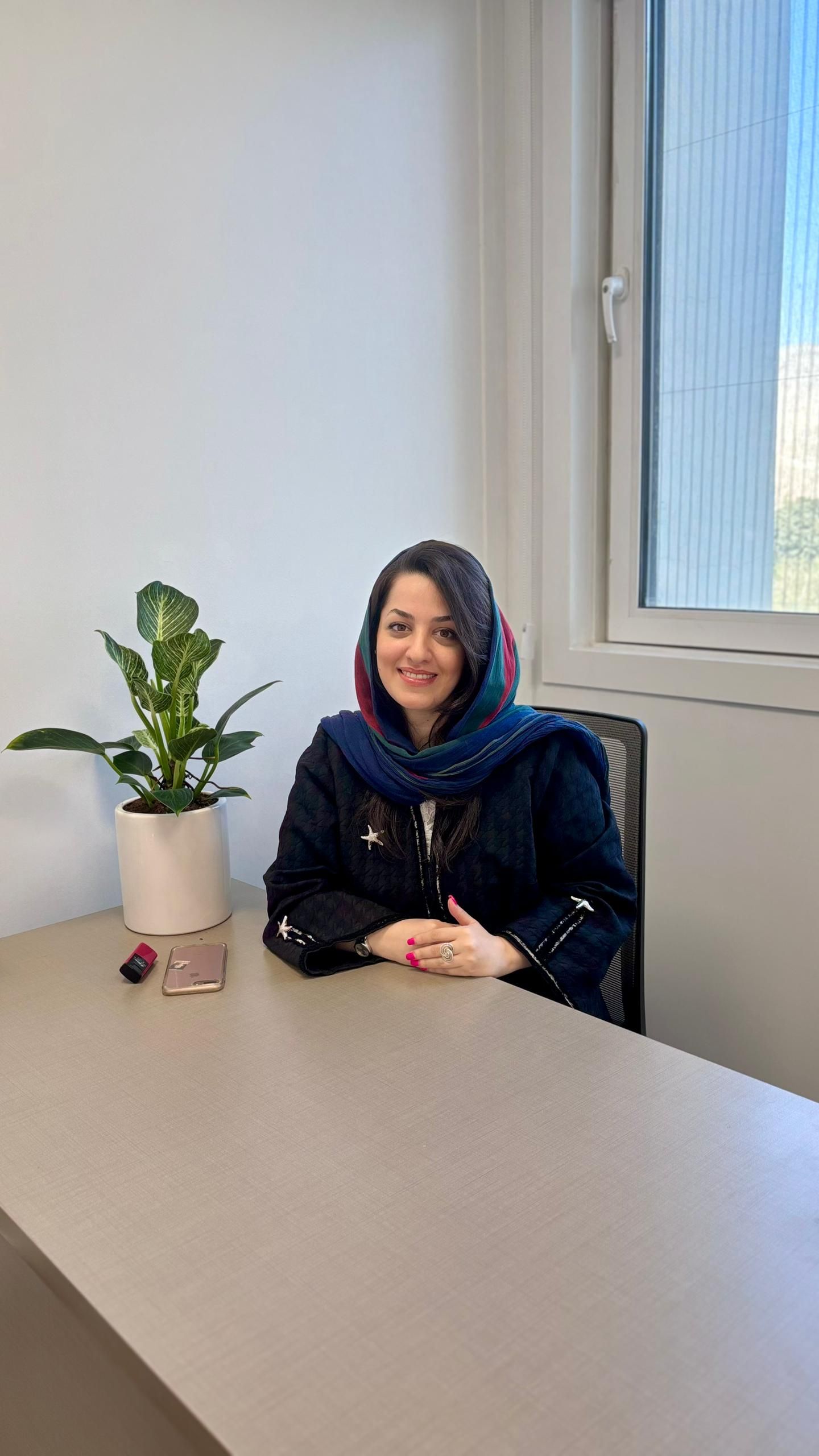 دکتر فرناز امینی پزشک عمومی