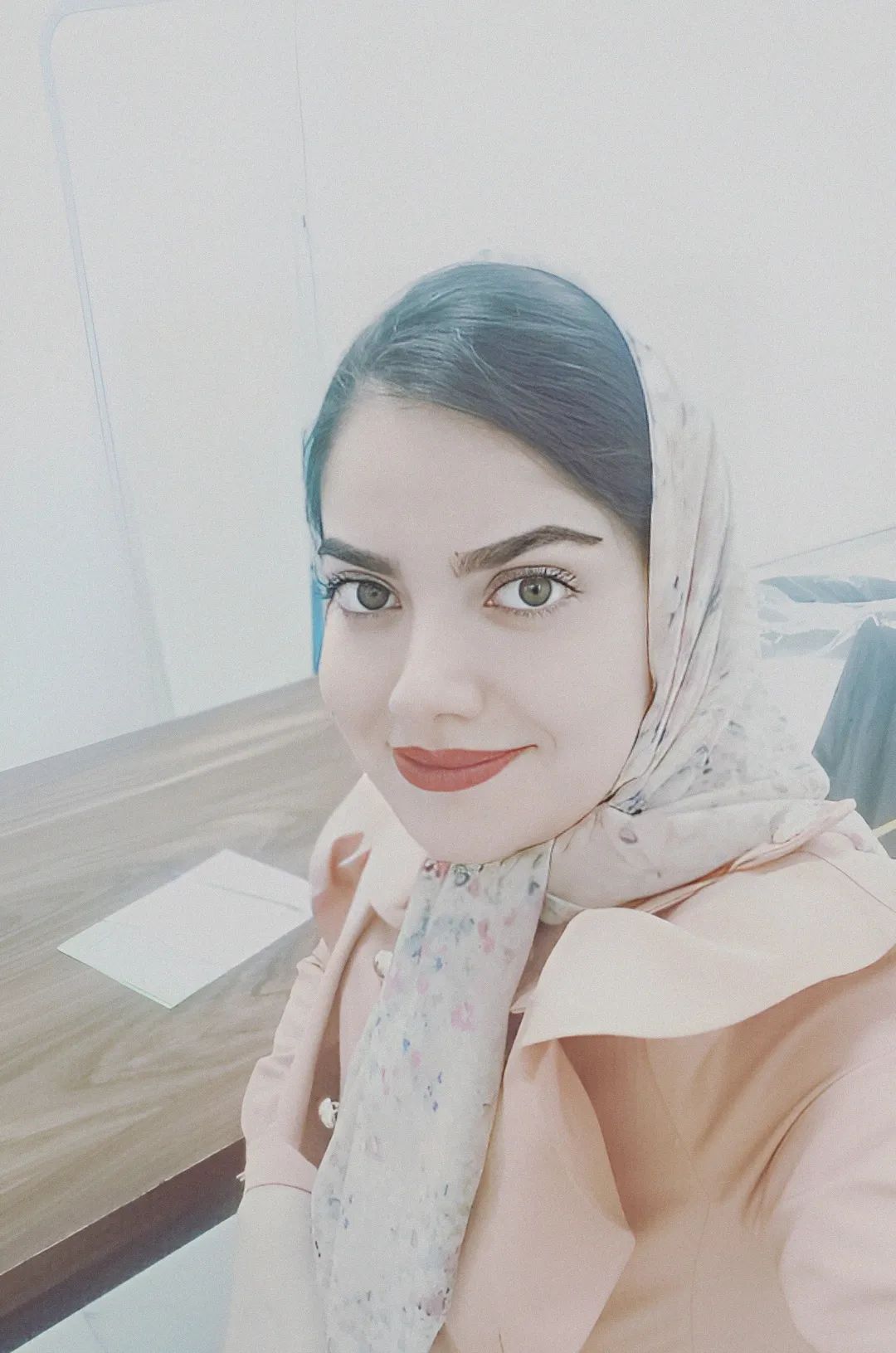 دکتر الناز اختری