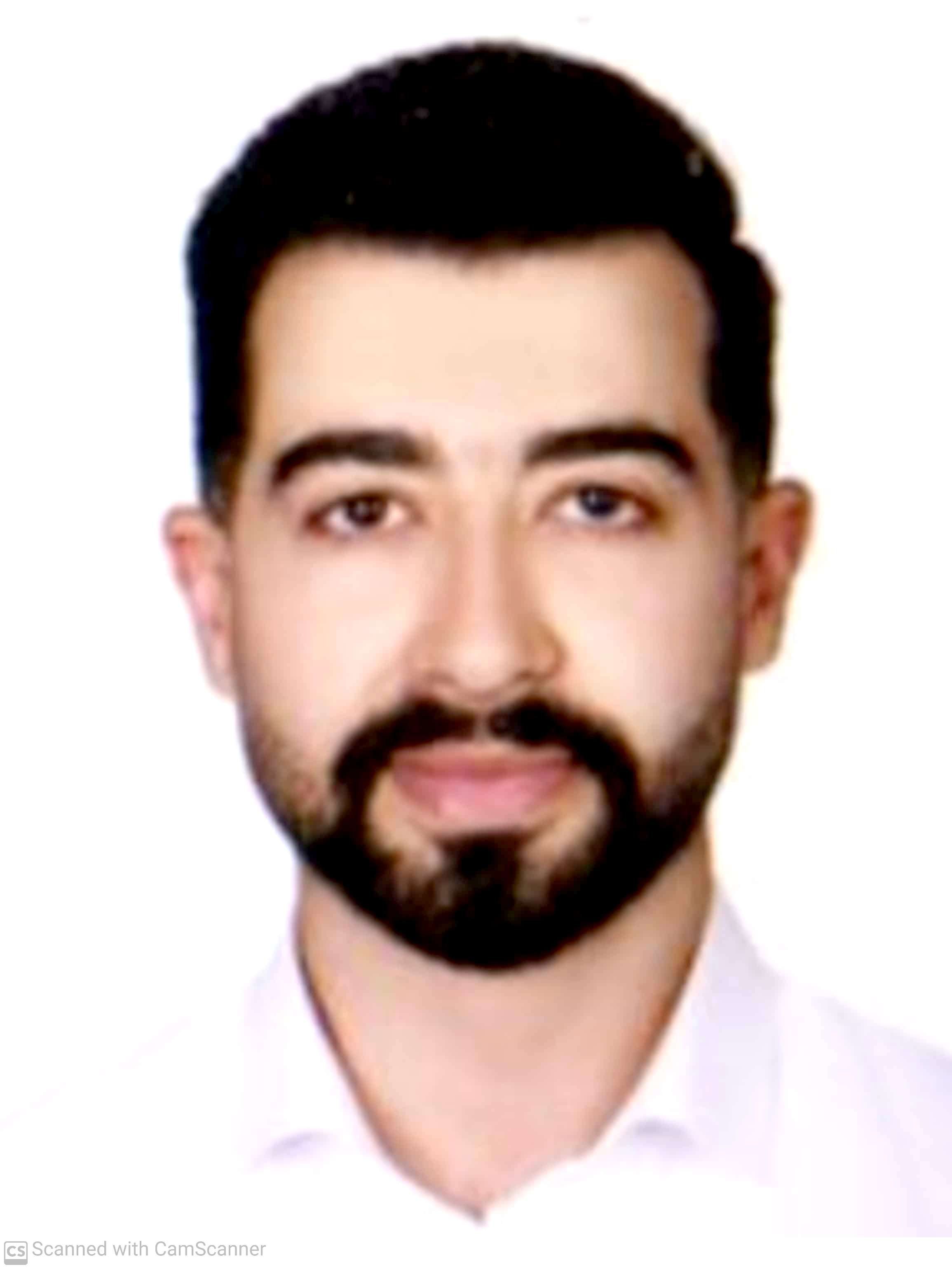 علیرضا دریابر متخصص لنز اسکلرال- قوز قرنیه