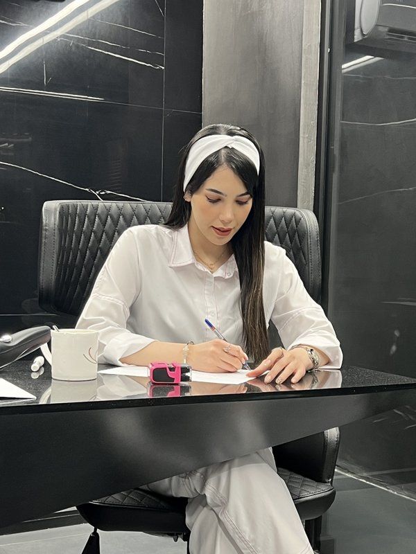 دکتر شباهنگ طراوتی