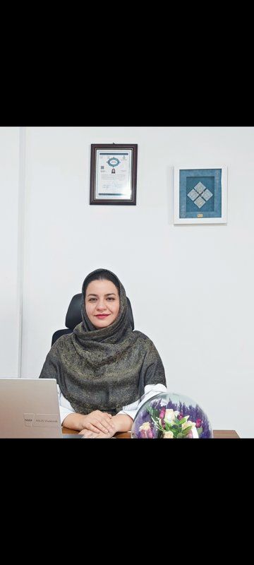 دکتر نرگس اکرمی