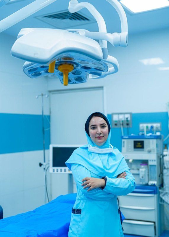 دکتر شبنم معاون
